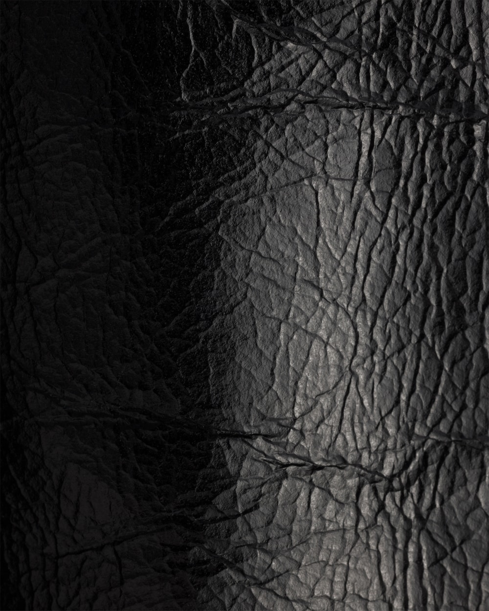 Medium Leather Shoulder Bag - Image 3